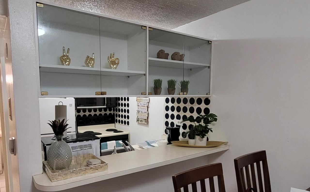 Beach Apartments At Marbella Del Caribe San Juan Luaran gambar